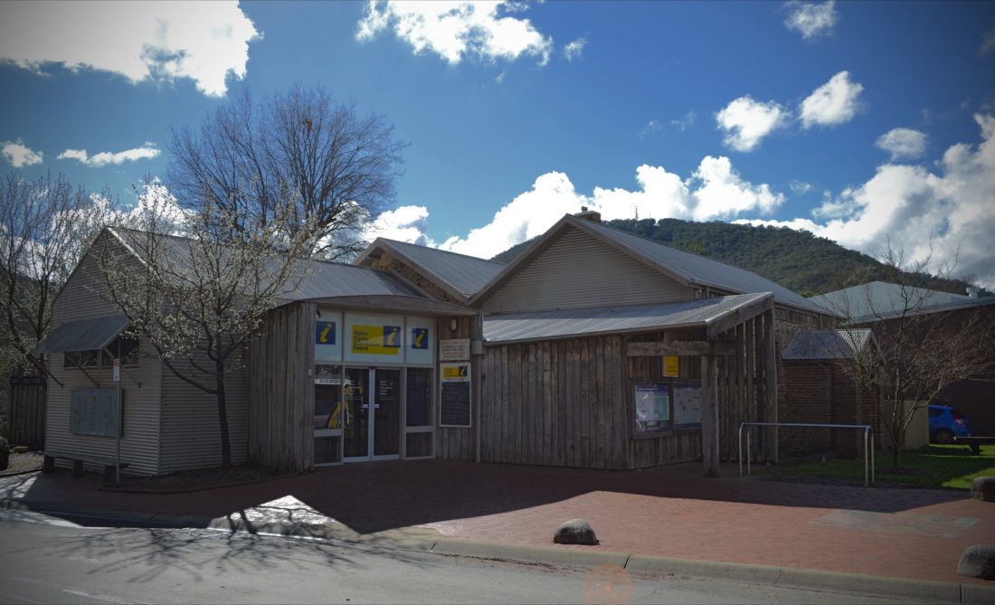 Alpine Visitor Information Centre - Bright